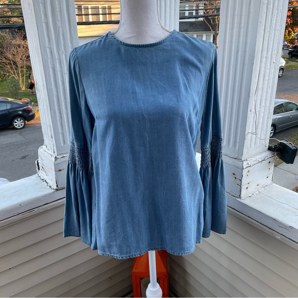 Beach Lunch Lounge Chambray Bell Sleeve Top Size S